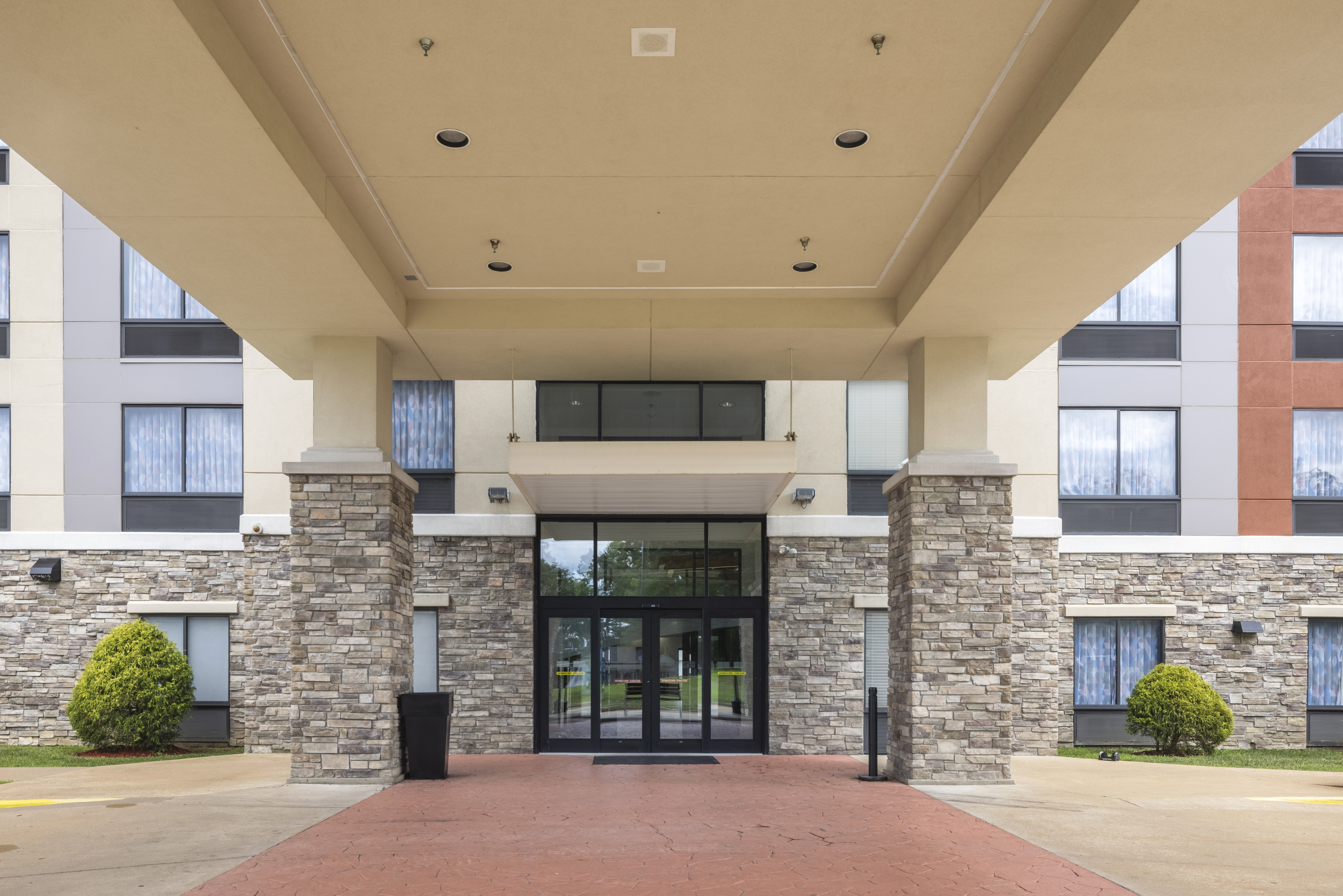 Holiday Inn Express Hotel And Suites Festus South St Louis 43/63