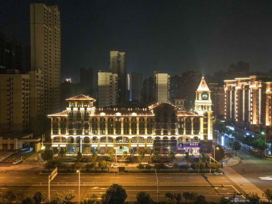 Lavande Hotel (Wuhan Yangluo subway station store) 7/47