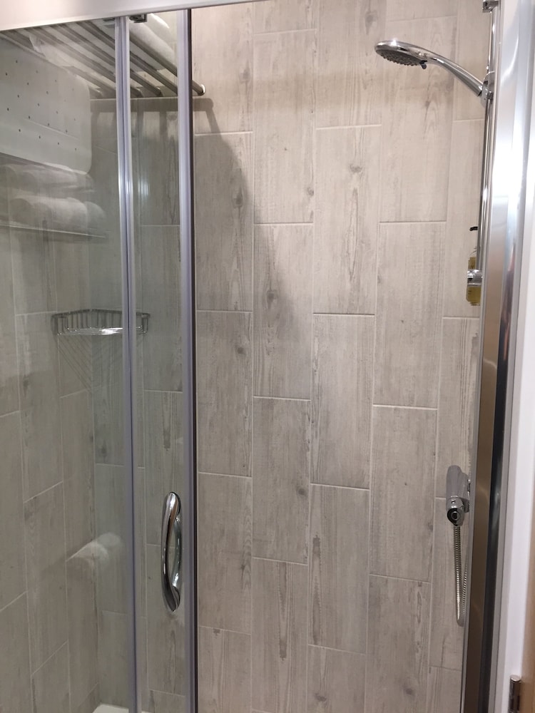Ilfracombe Carlton Hotel - Hotel 50/50