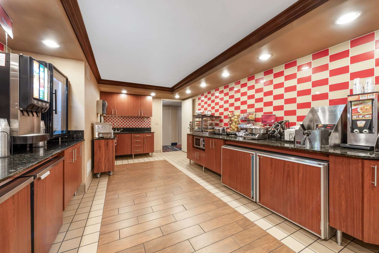 Best Western Plus White Bear Country Inn 6/47