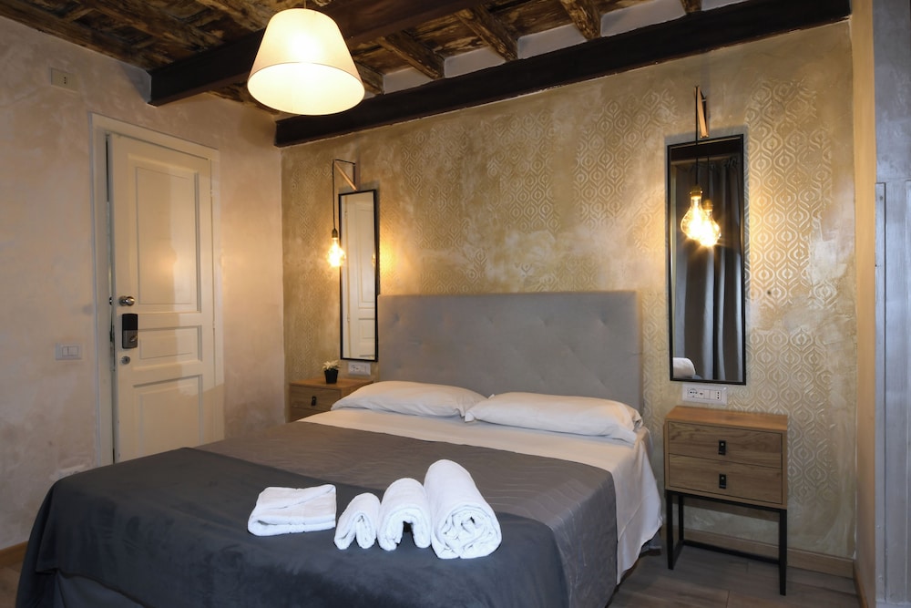 Dulcis Inn Pantheon 13/50