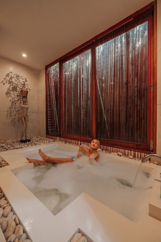 Tango Luxe Beach Villa Samui 38/73