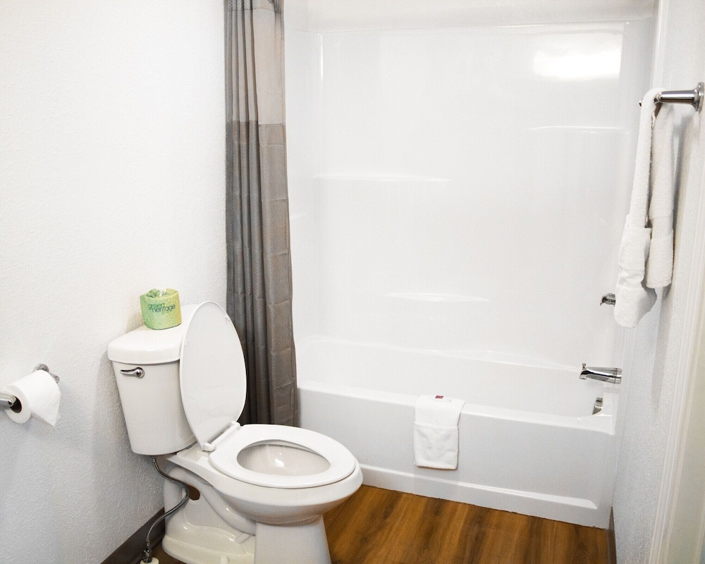 Motel6 Chilhowie, VA - I-81 18/20