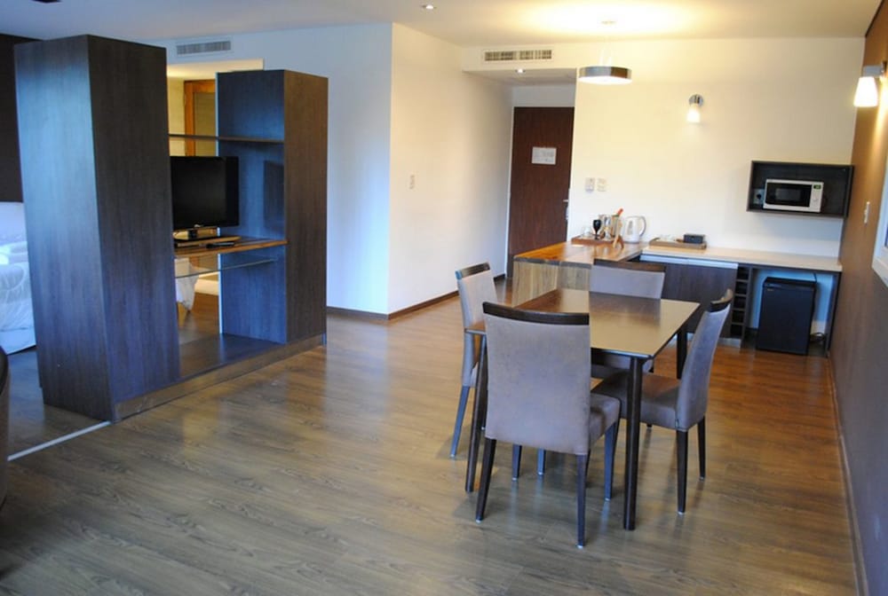 Malargue Inn and Suites 16/22