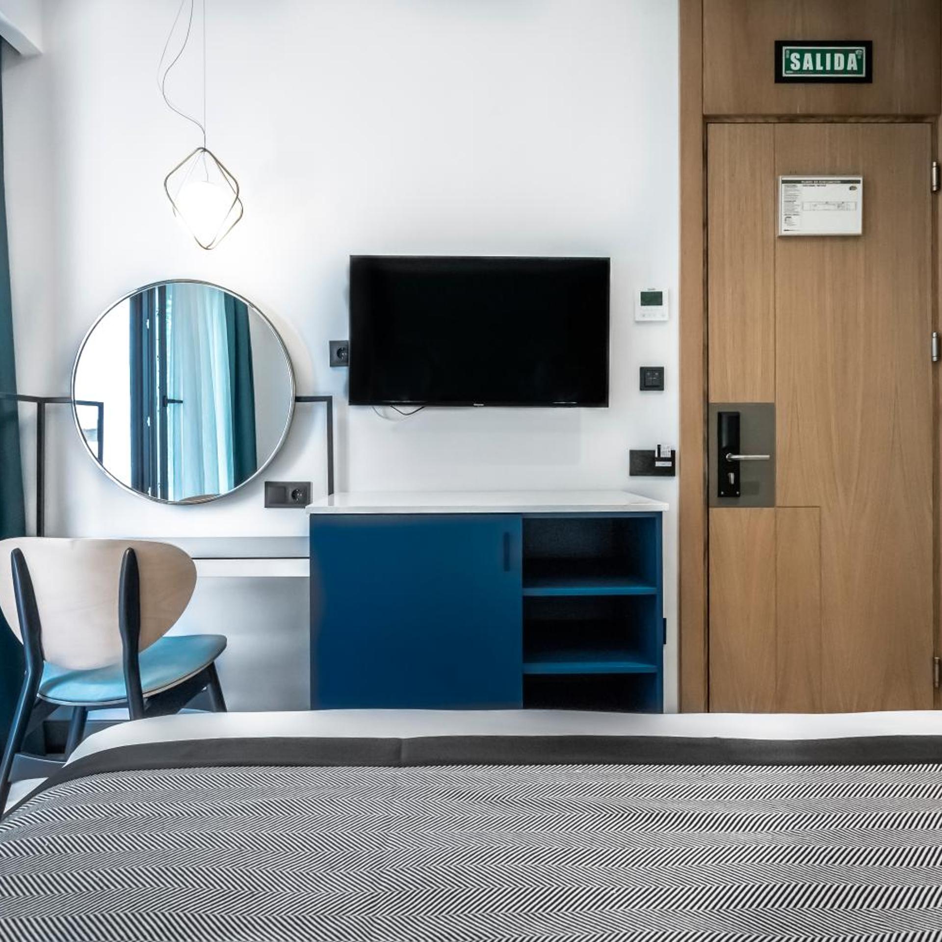 PAMPHYLIA HOTEL 37/50