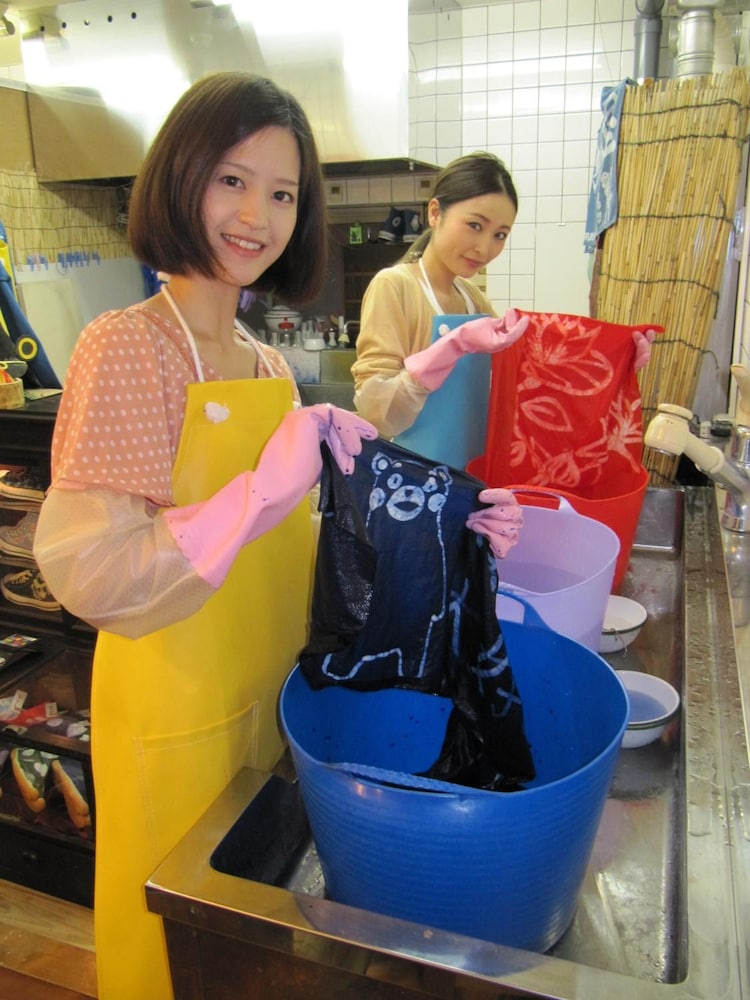 Dyeing And Hostel Nakashimaya - Caters To Women 52/55