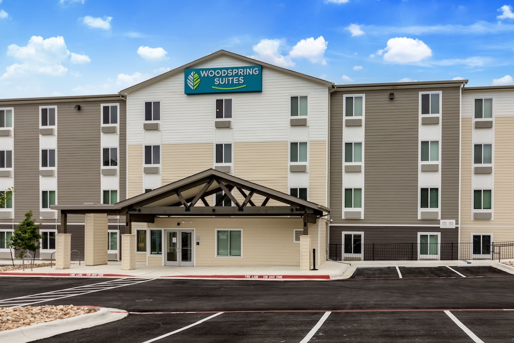 WoodSpring Suites Austin Central image