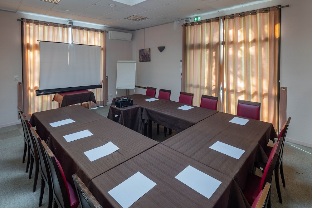 Logis Hotel Noemys Brive - Restaurant Le Teinchurier 19/25