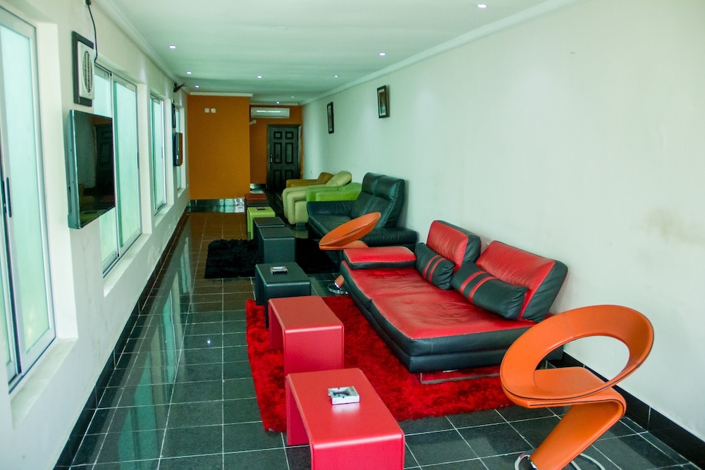 Island Heights Hotel 19/32