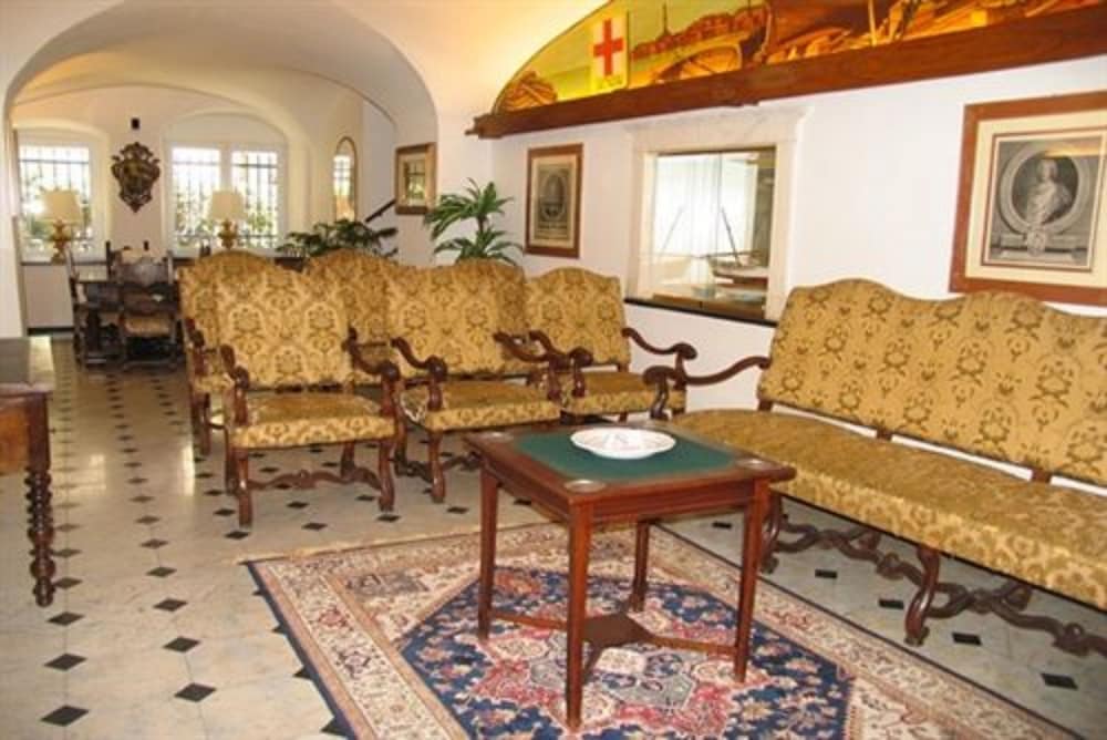 Hotel Due Mari 18/30