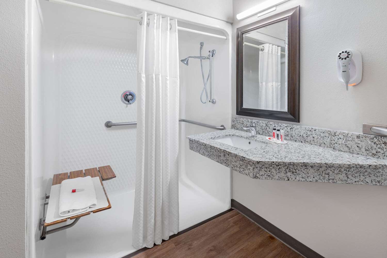 Days Inn by Wyndham Bernalillo 43/43
