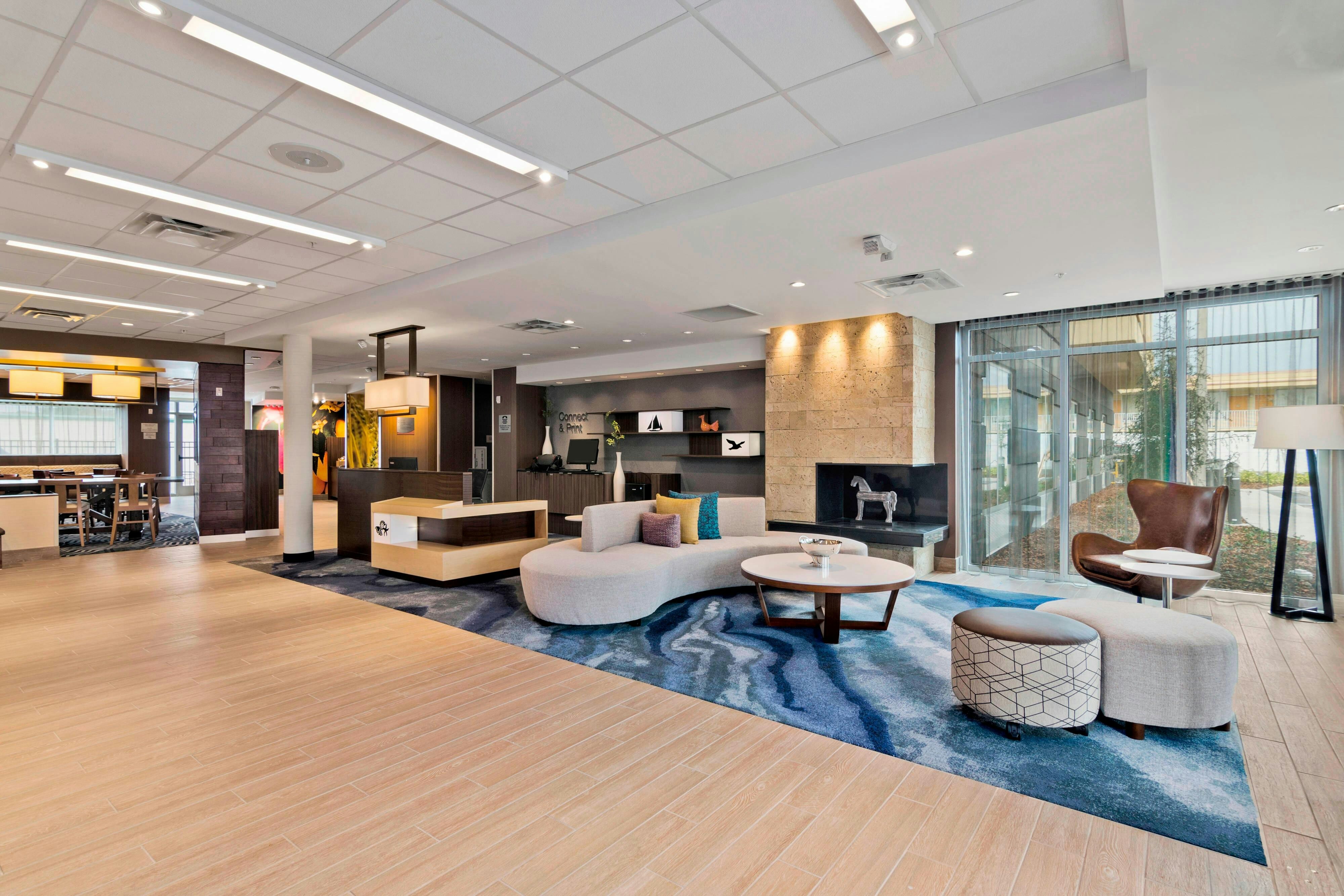Fairfield Inn & Suites by Marriott St Petersburg North 14/25