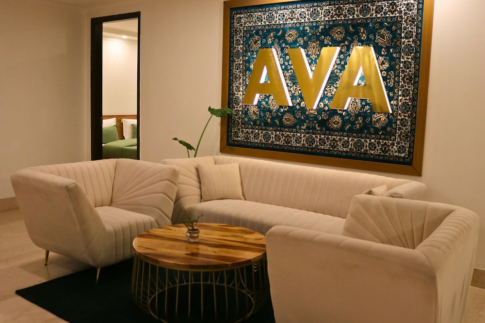 AVA Hotels and Corporate Stays Golf course 19/34