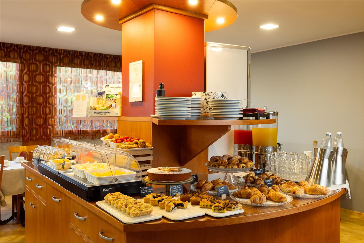 La Villa, Sure Hotel Collection by Best Western 33/76