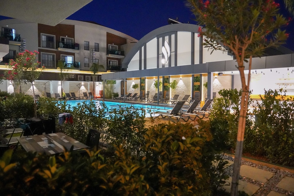 Juglans Suites 44/49