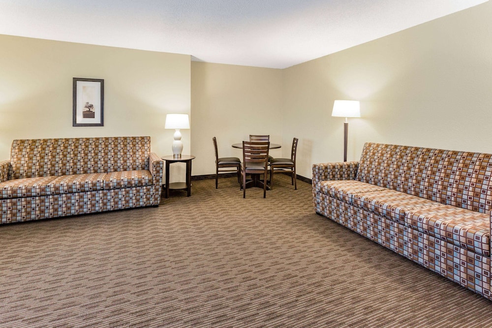 Americinn By Wyndham Sleepy Eye 37/53