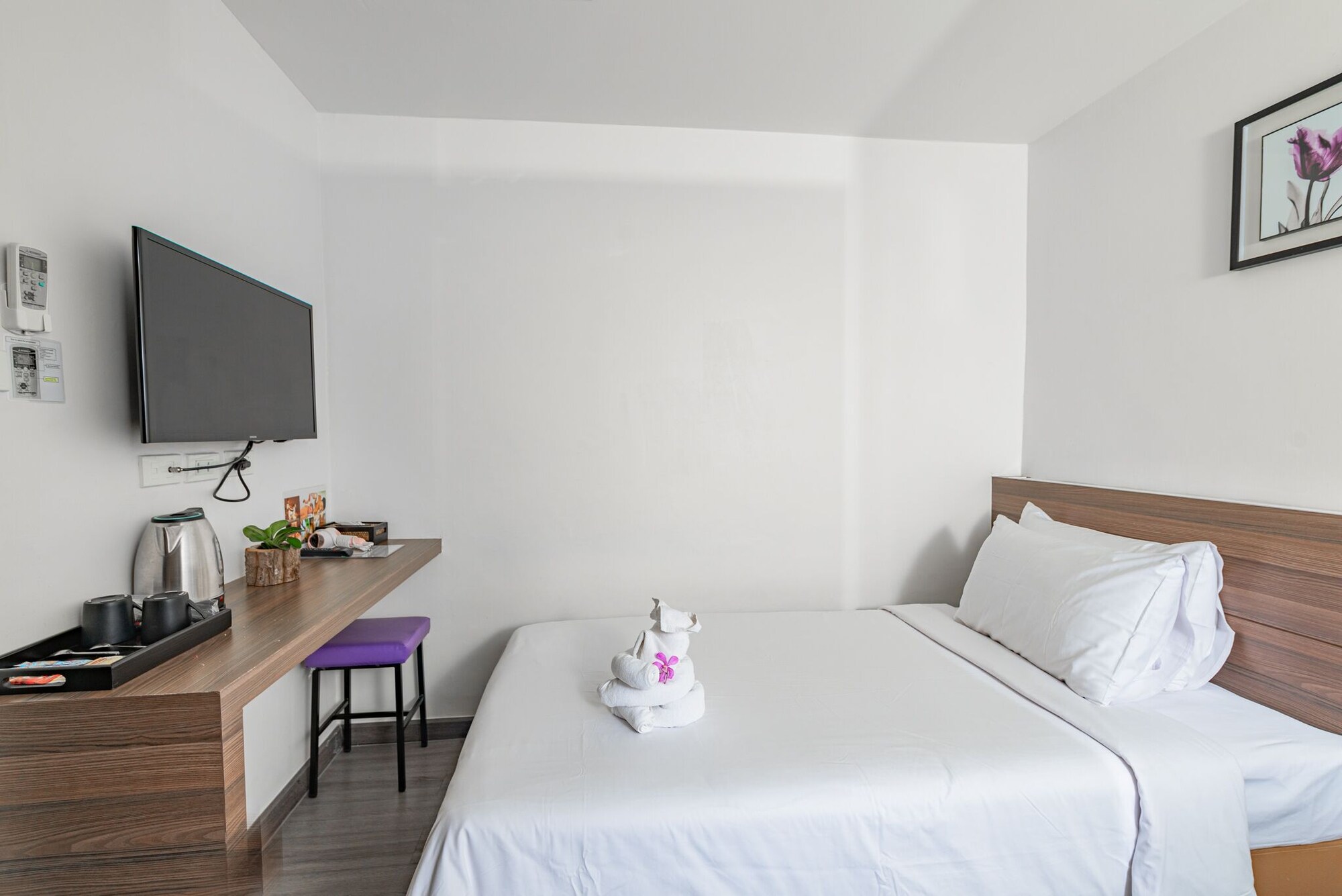 STANDARD, SINGLE BED