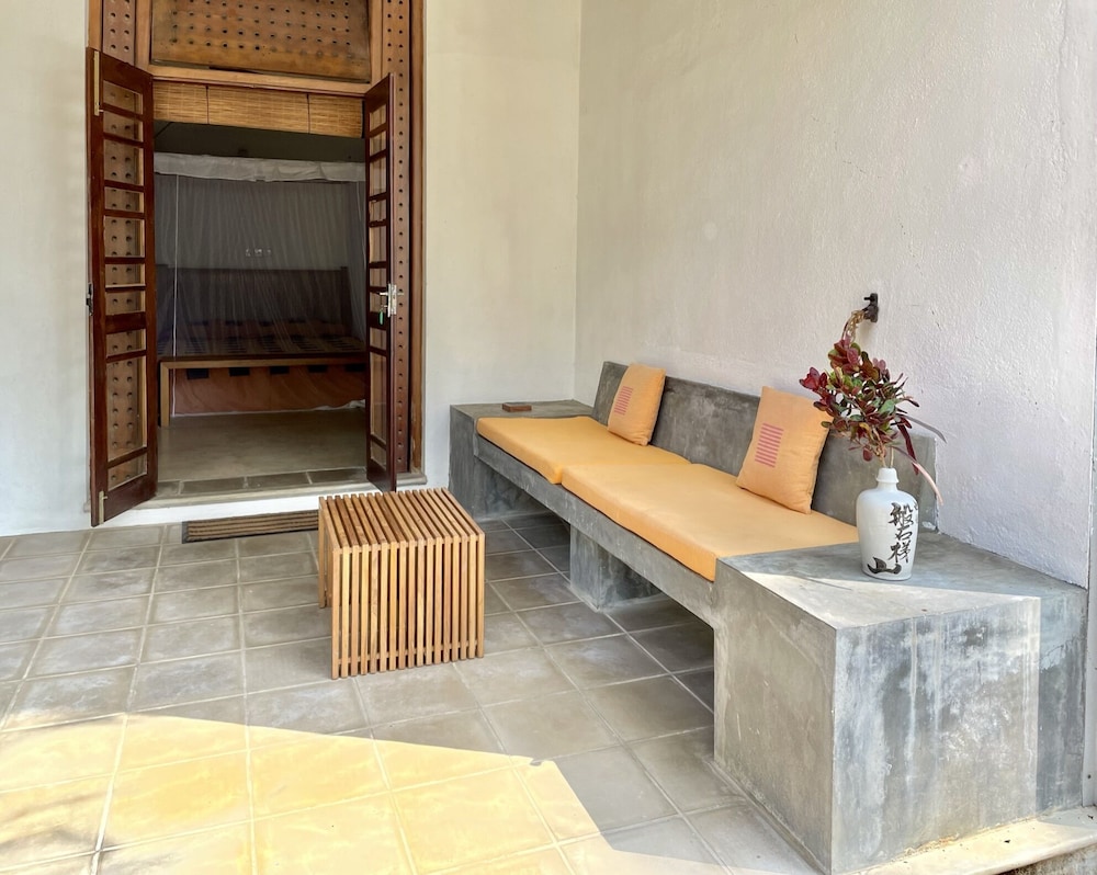 Isana Beach House photo4