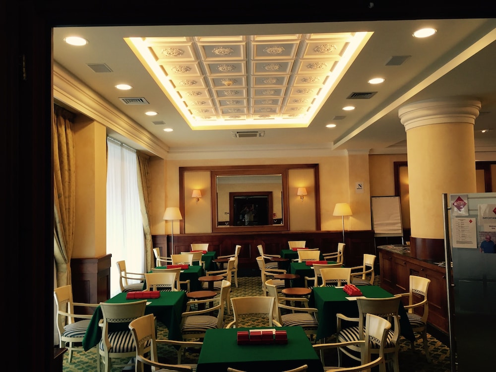 Hotel Principe Palace 50/60