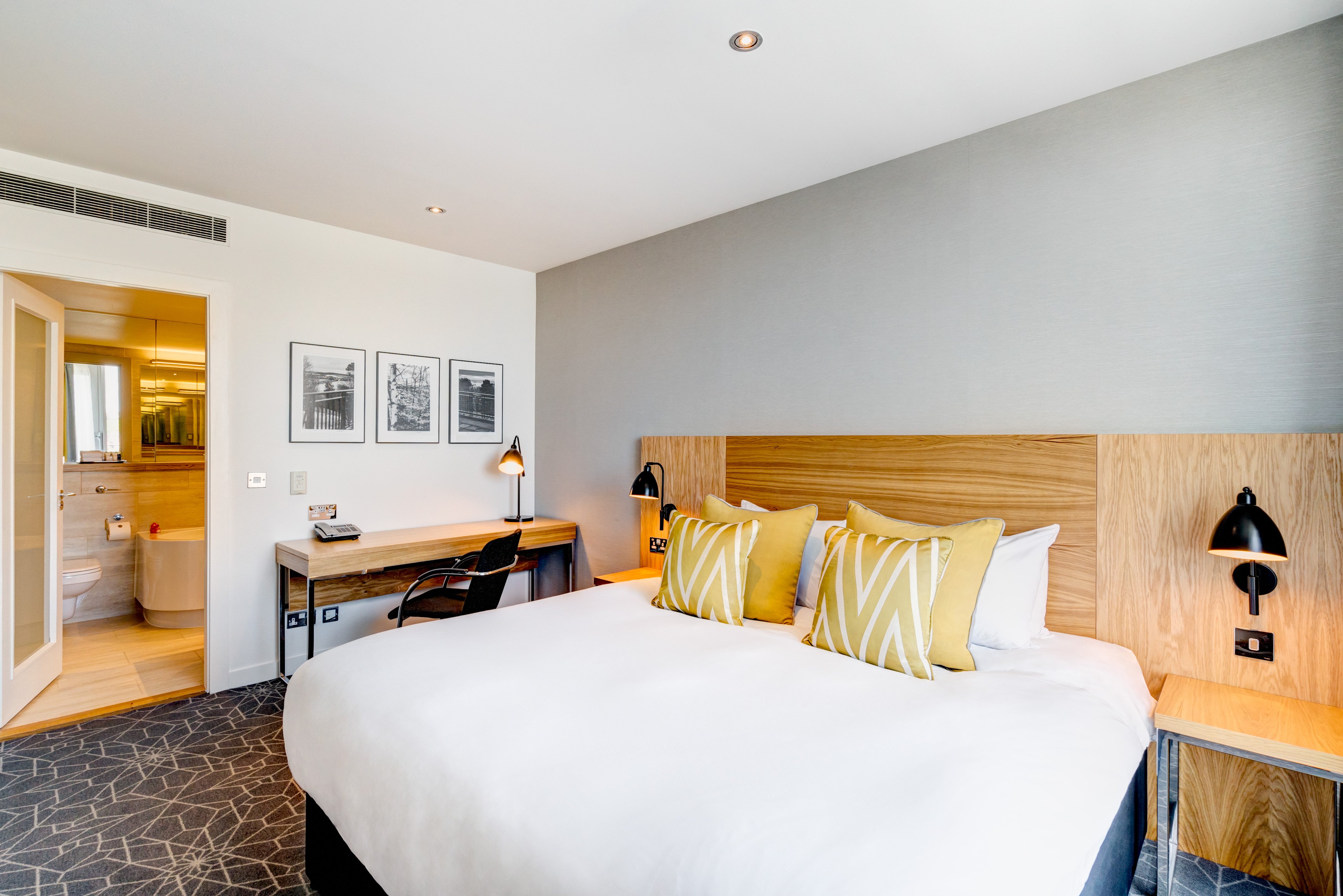 Apex City Quay Hotel And Spa 11/64