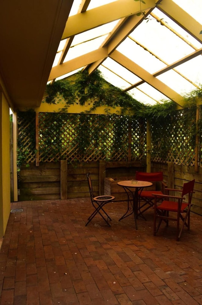 Clarendon Chalets 35/50