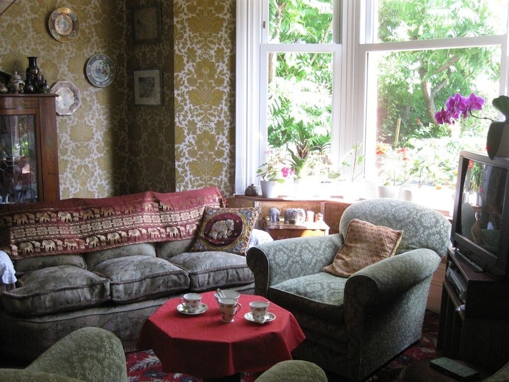 Grove Guest House 7/17