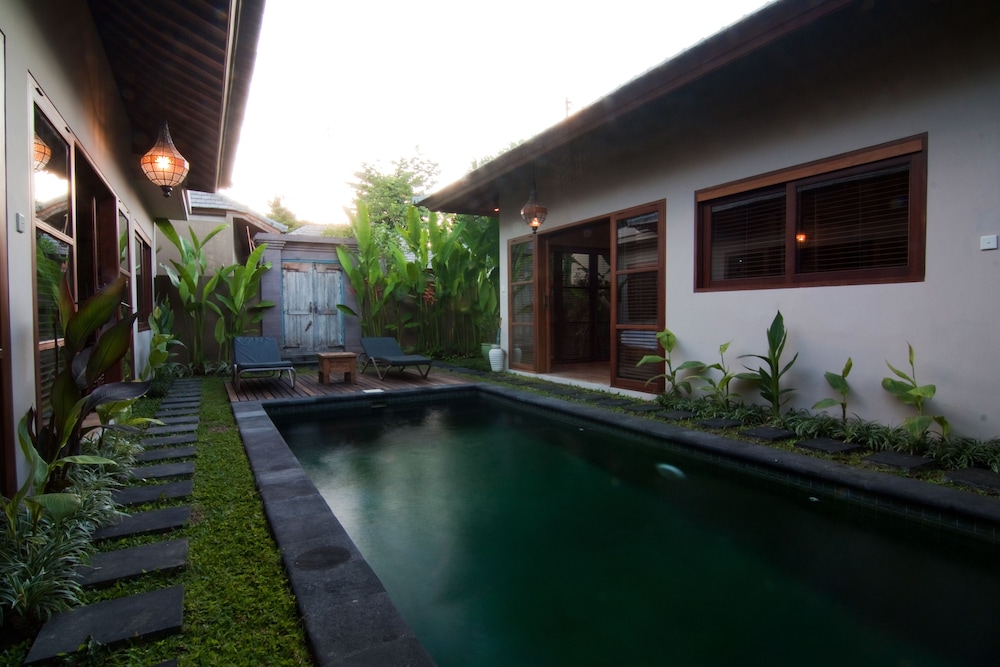 Ajanta Villas 64/71