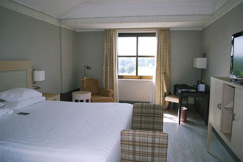 Sheraton Parco De Medici Rome Hotel 5/66
