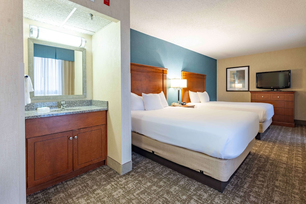 2 ROOMS, SUITE, 2 QUEEN BEDS, SOFA