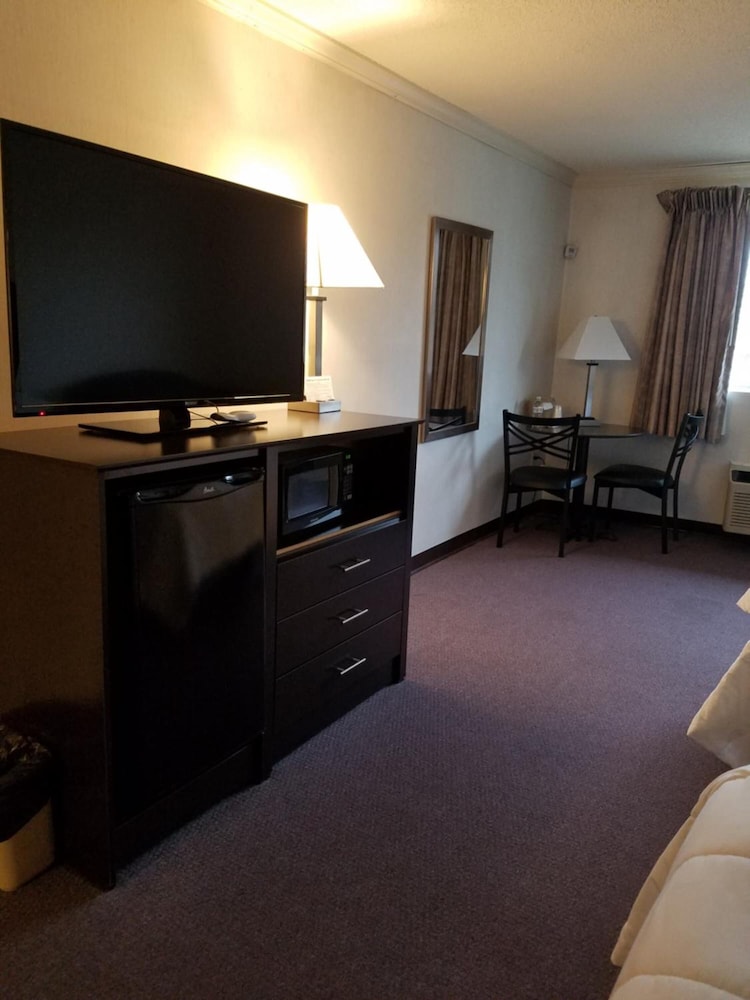 French Creek Inn 20/42