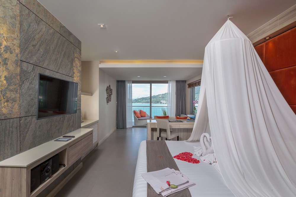 Cape Sienna Phuket Gourmet Hotel Villas 17/75