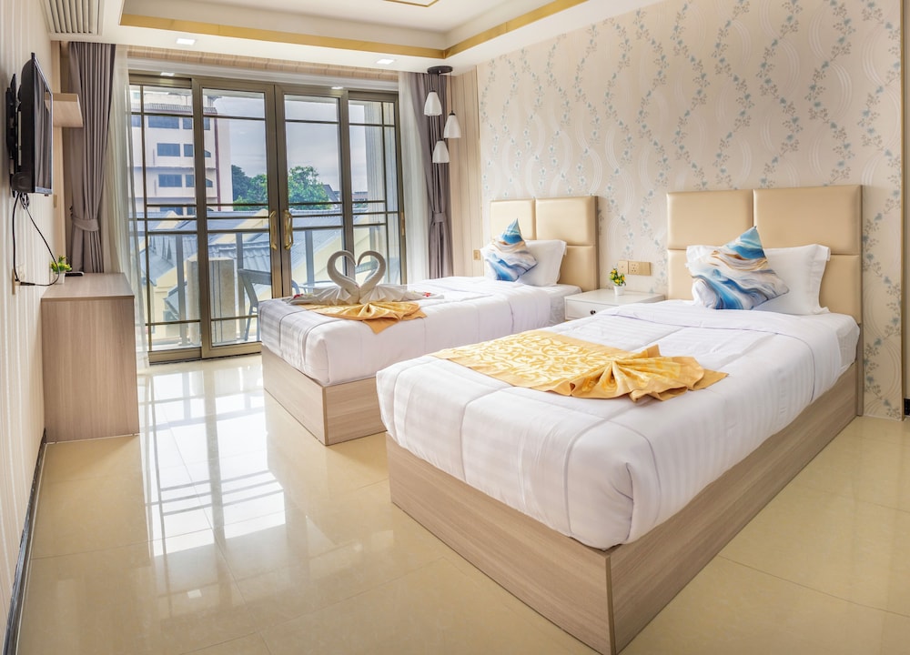 Superior, Twin Beds, Courtyard View