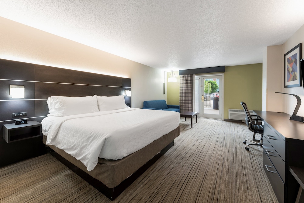 Holiday Inn Express Columbus Downtown 28/75
