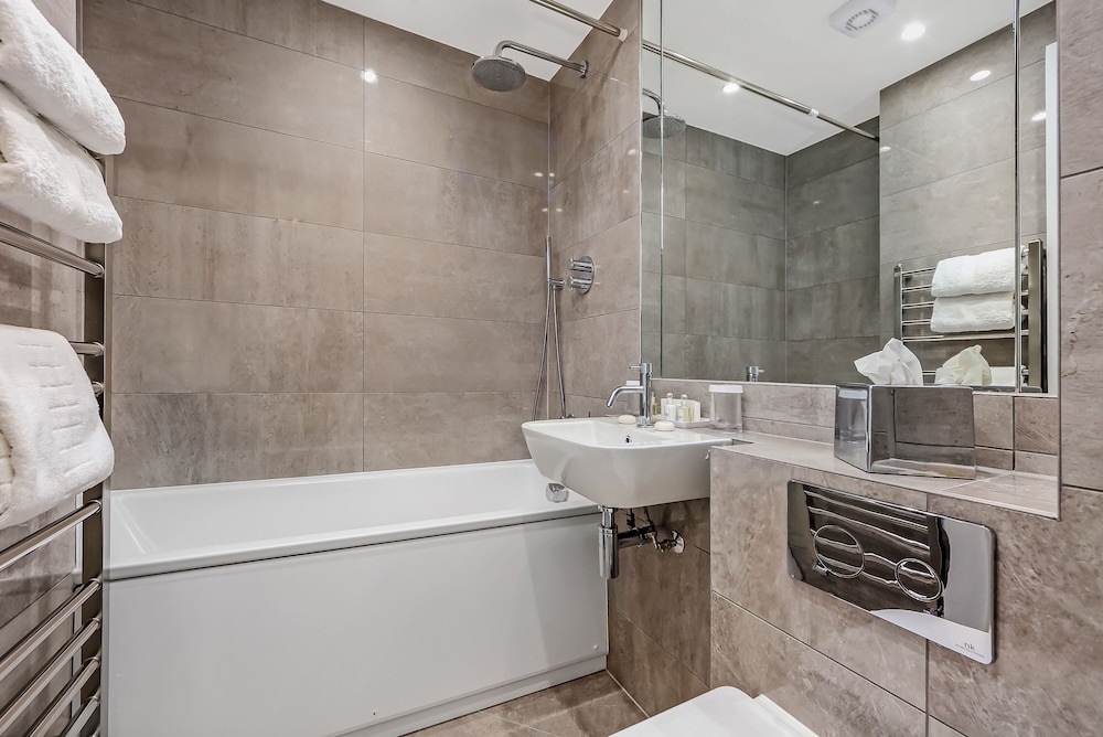 10 Curzon Street By Mansley Serviced Apartments 26/26