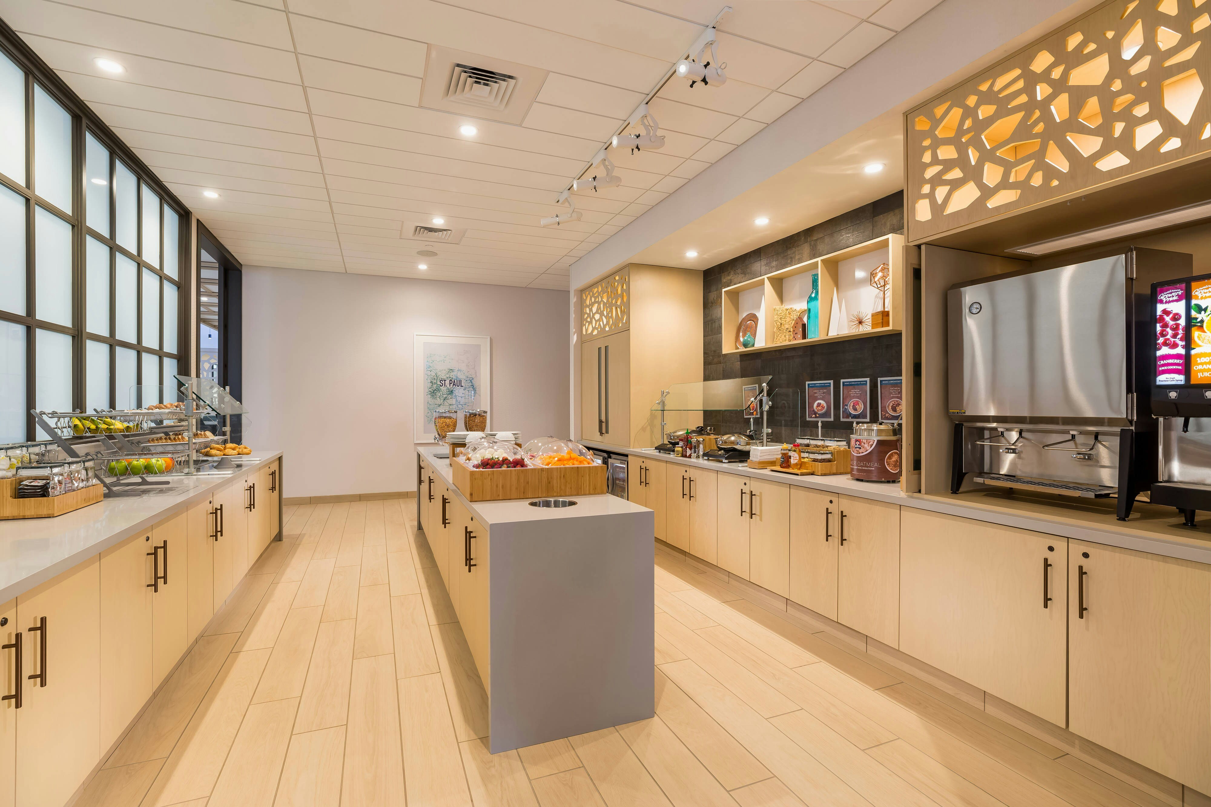 SpringHill Suites by Marriott St. Paul Downtown 7/8