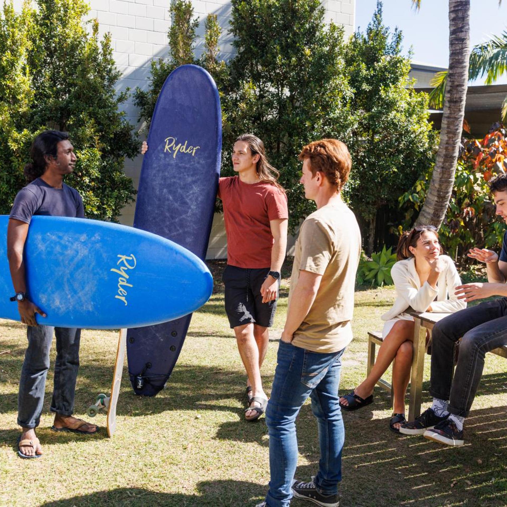 YHA Coolangatta Gold Coast 30/44