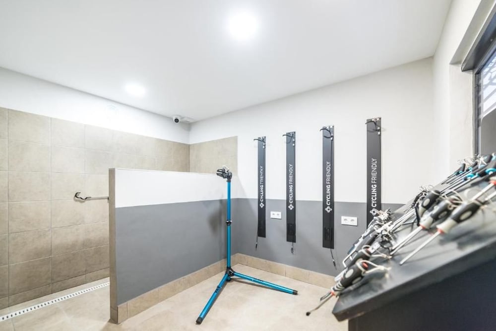 Apartamentos Torreluz 45/72