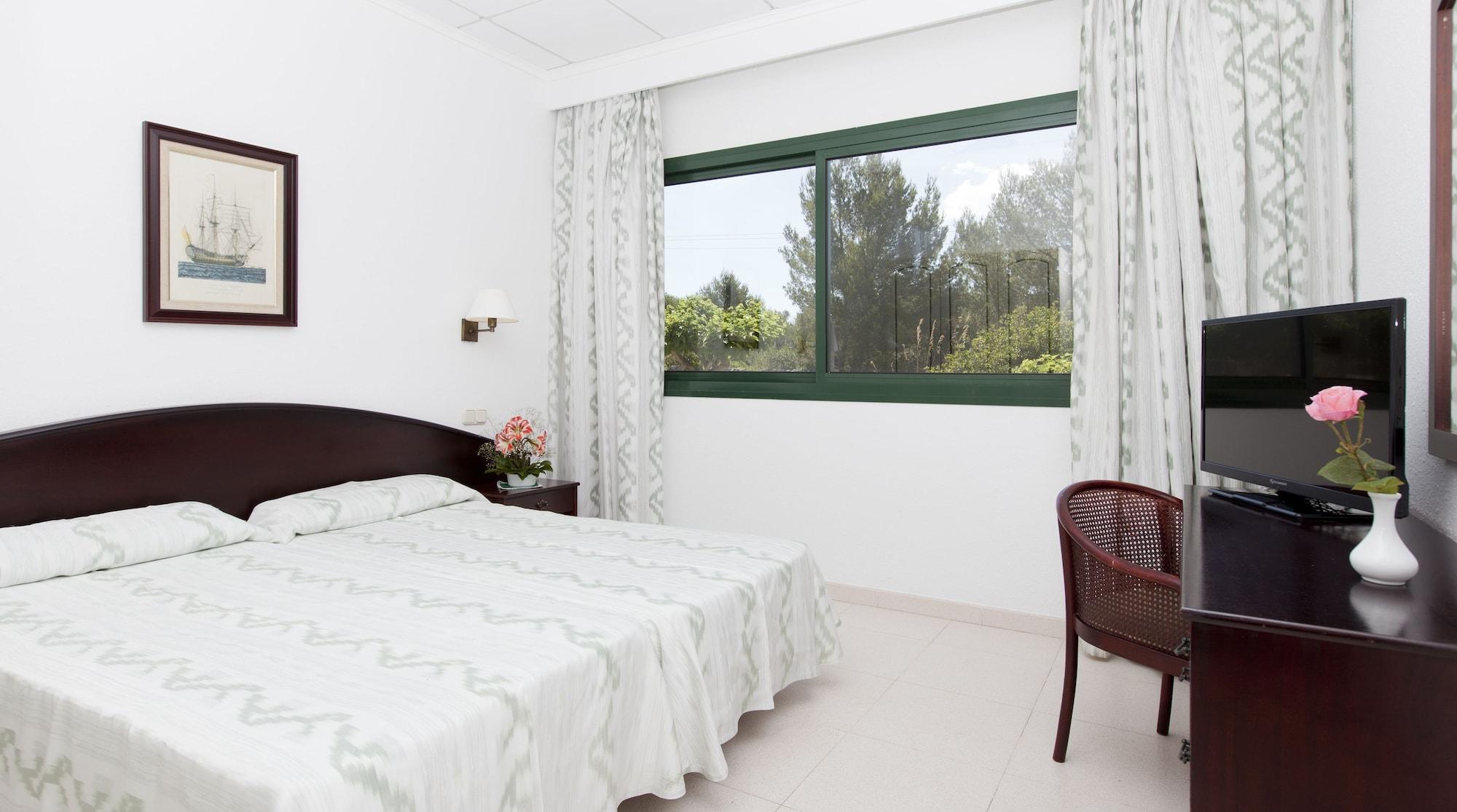 Economy, Double Bed, No Balcony, Ground Floor