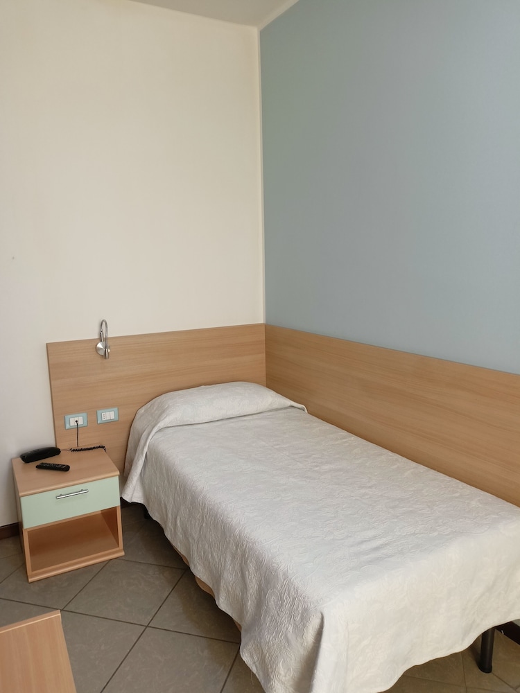 Hotel Ariston 8/47