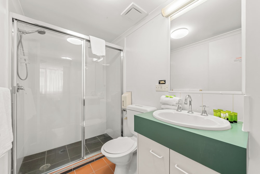 Chasely Apartment Hotel 45/49