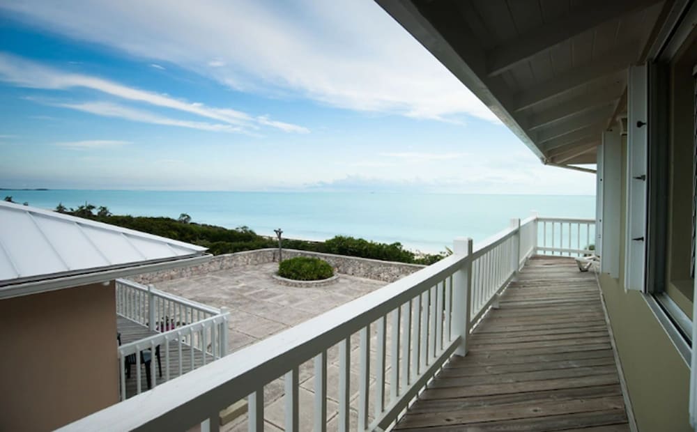 Caribbean Sea Breeze Villas 10/59