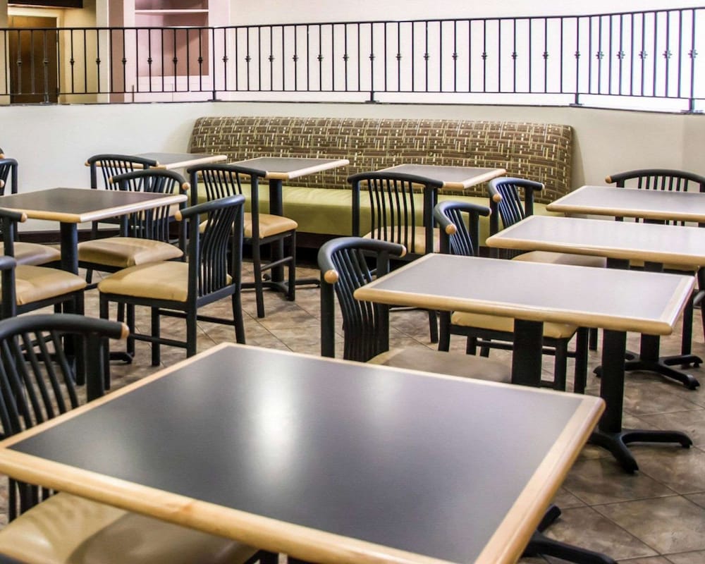 Sleep Inn & Suites Pineville - Alexandria 51/65