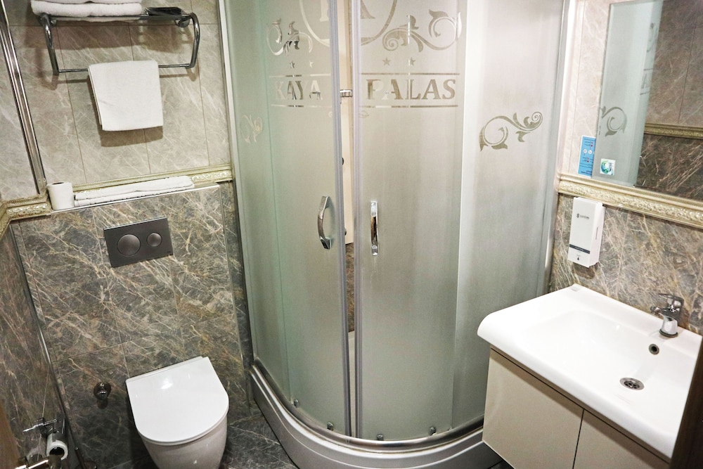 Kaya Palas Hotel 24/26
