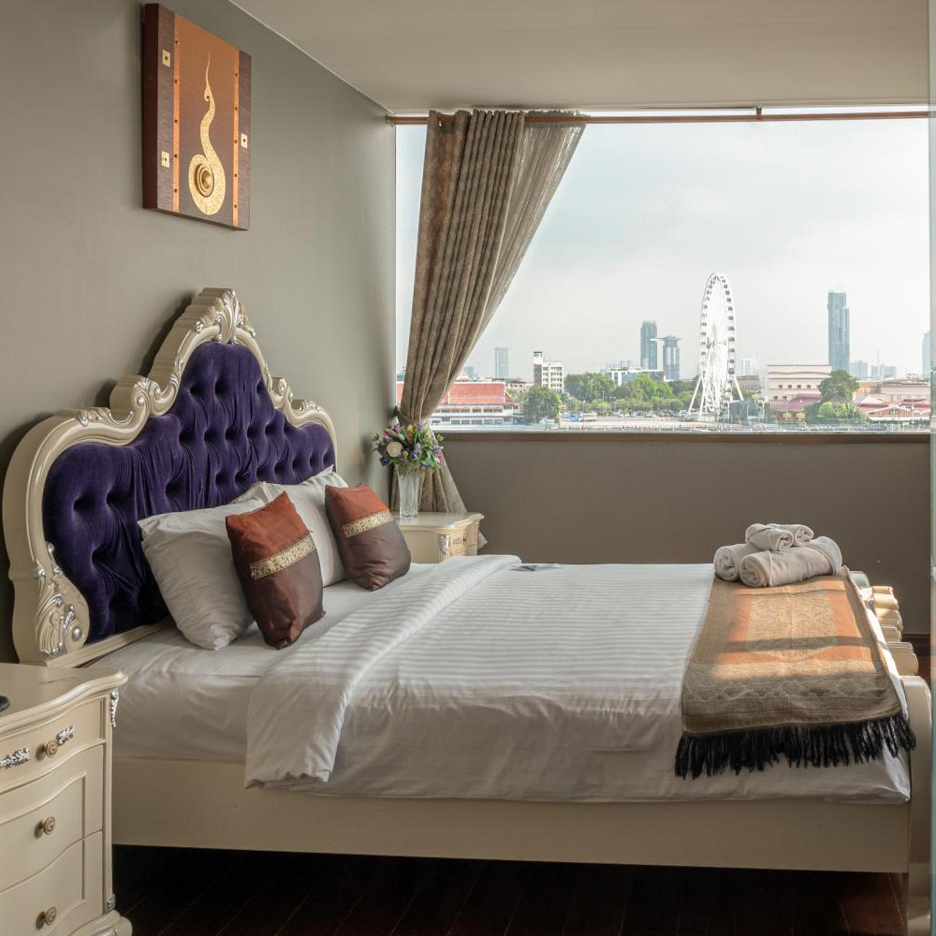 Anandpura Riverside Hotel 22/40