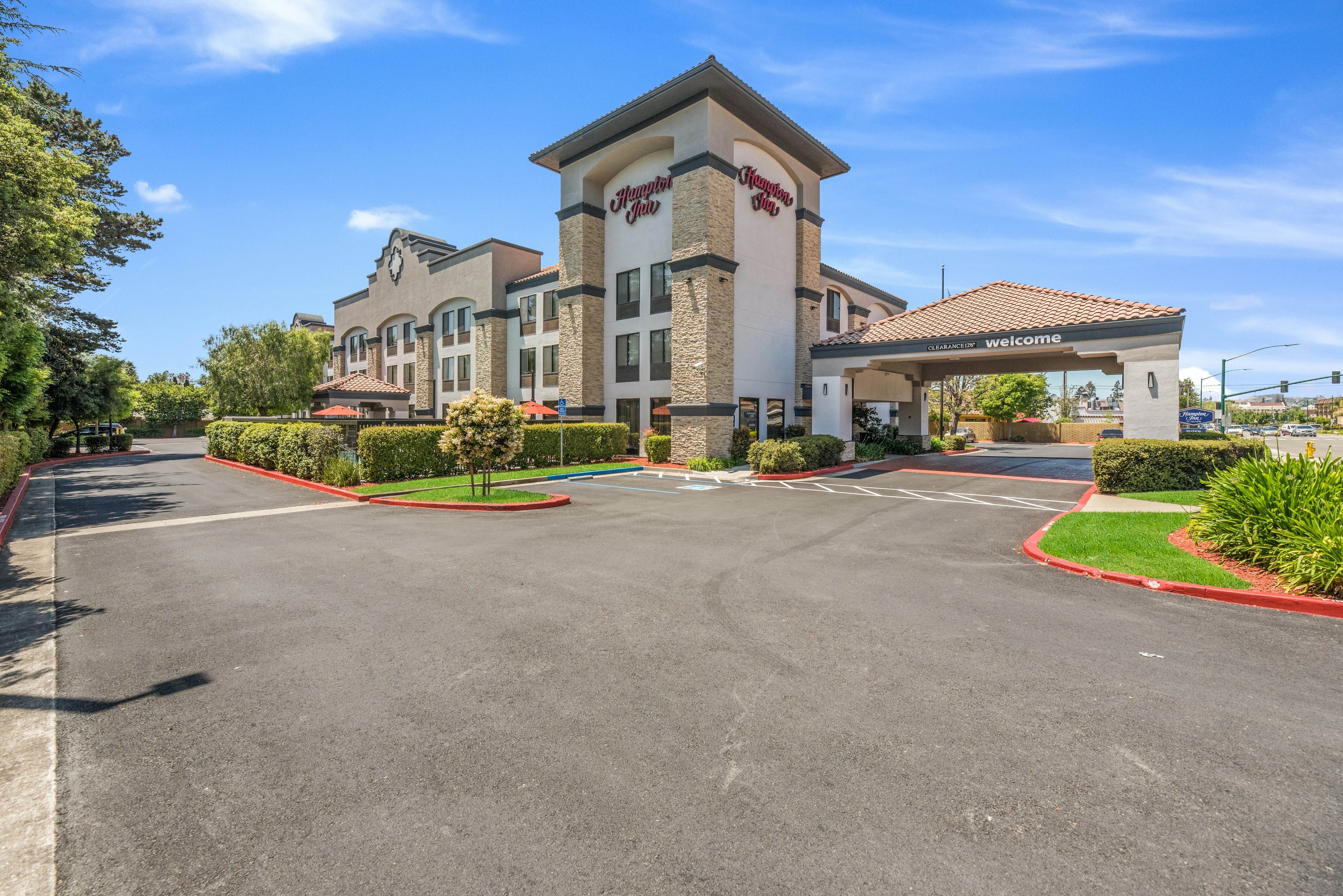 Hampton Inn Oakland Hayward Ca 45/54