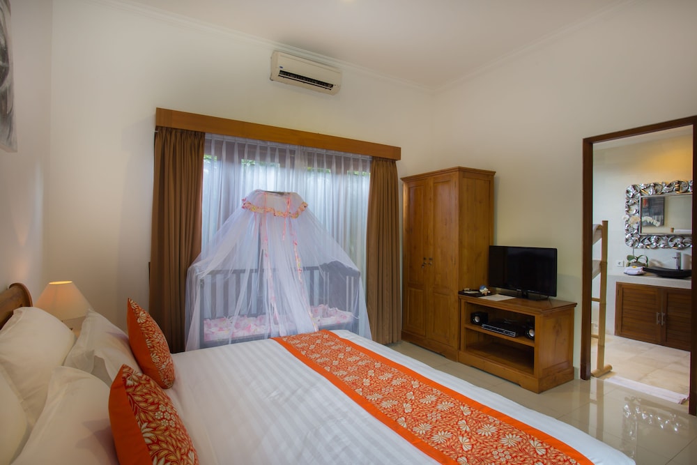 Sandi Agung Villa 14/50