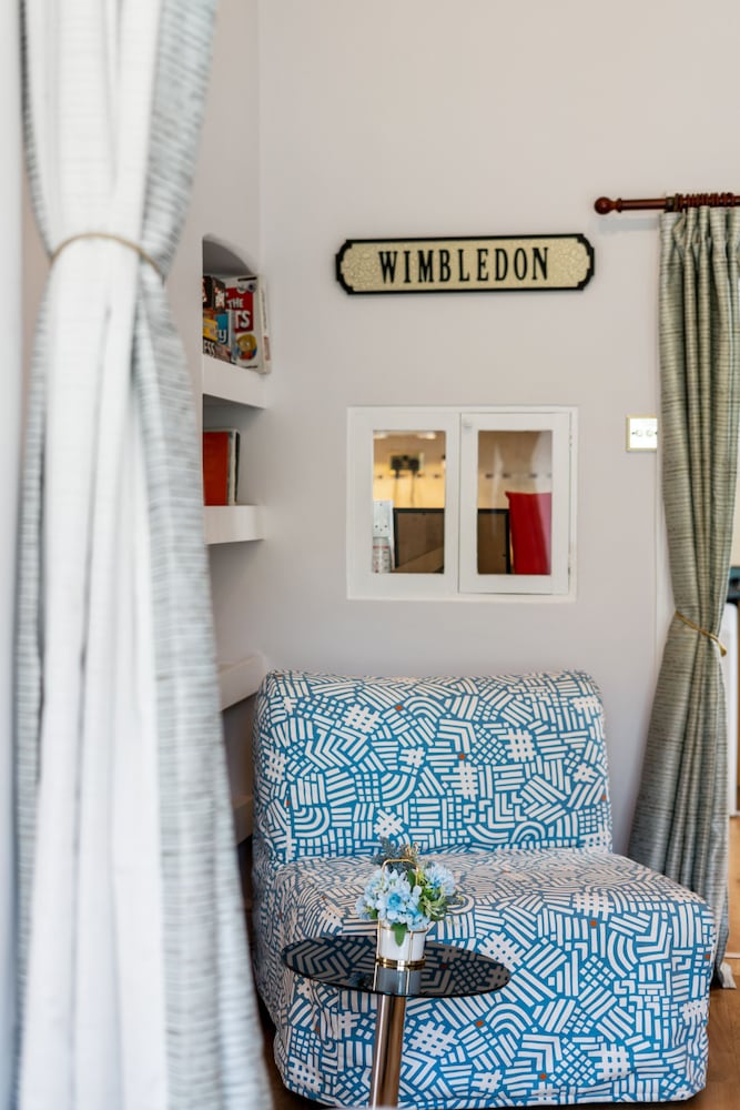 Wimbledon Holiday Lets 26/50