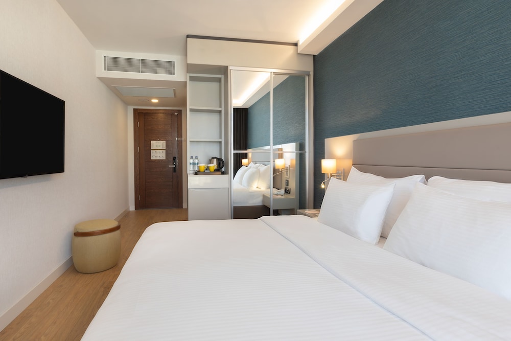 Smart by Dedeman Eskisehir 9/50