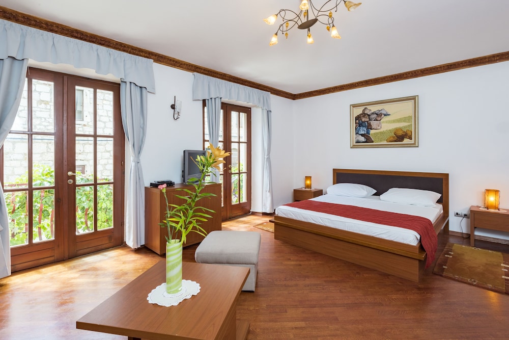 Hotel Villa Nora 13/49