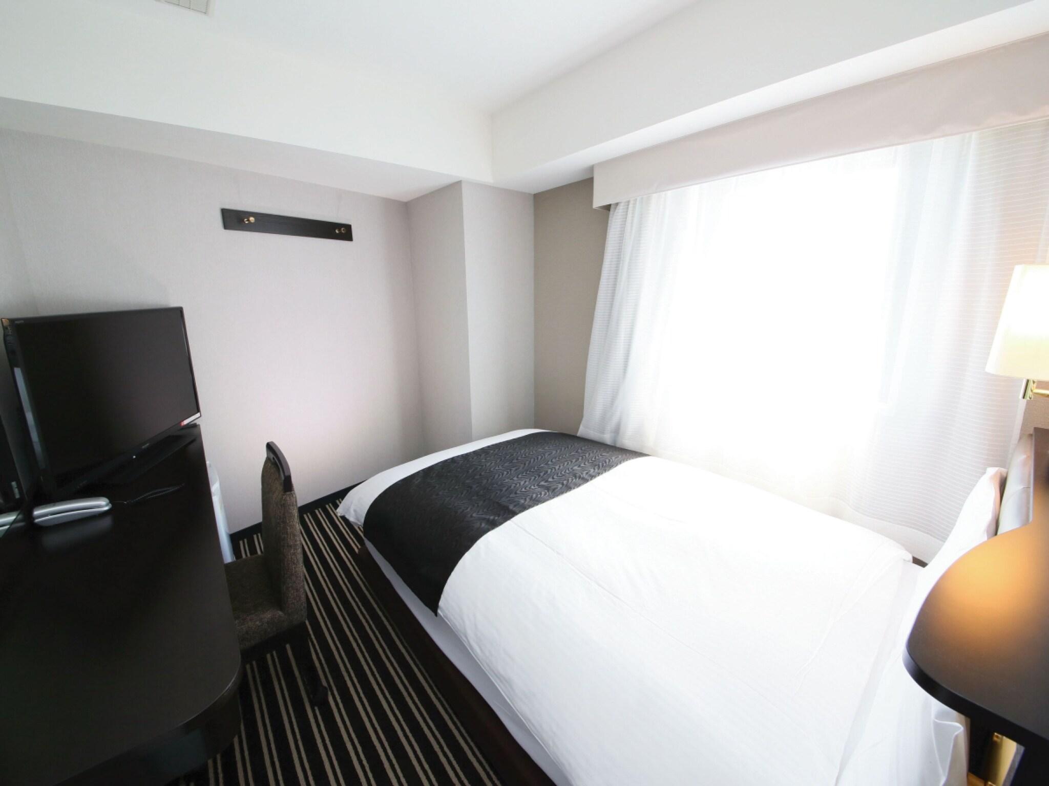 Room, Single